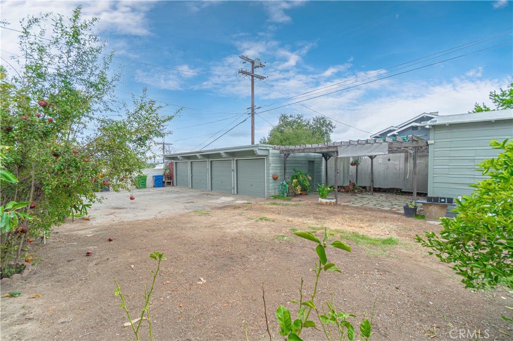 4603 St Charles, #4, Los Angeles, CA 90019 4603 St Charles, #4, Los Angeles, CA 90019