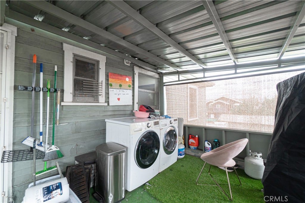 4603 St Charles, #4, Los Angeles, CA 90019 4603 St Charles, #4, Los Angeles, CA 90019