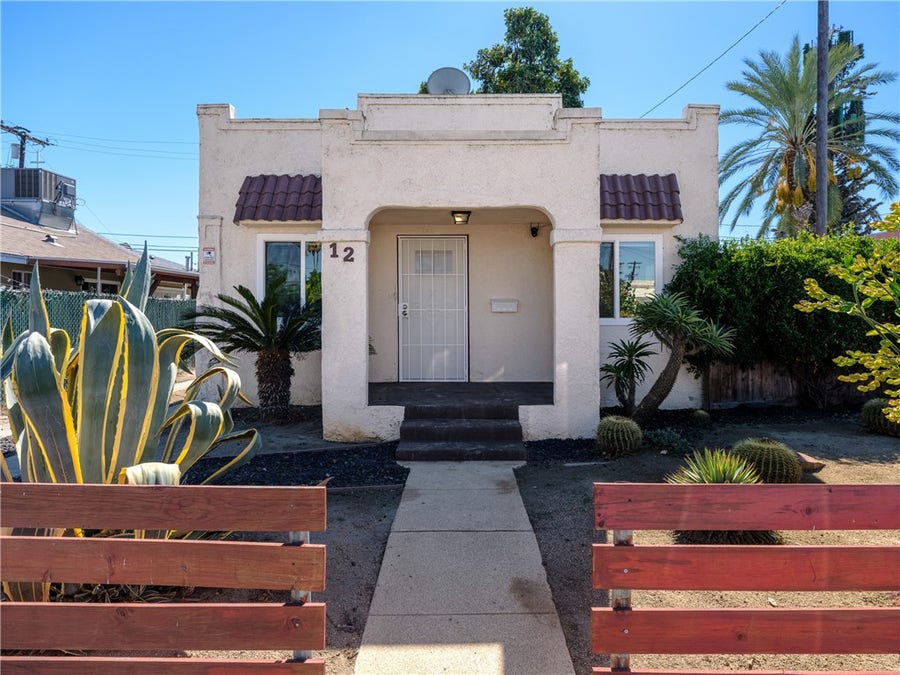 Property photo for 12 E 53rd, Long Beach, CA