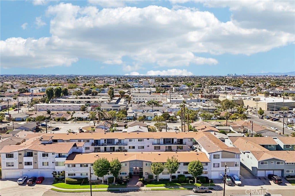 15549 S Budlong Lane, #7, Gardena, CA 90247 15549 S Budlong Lane, #7, Gardena, CA 90247