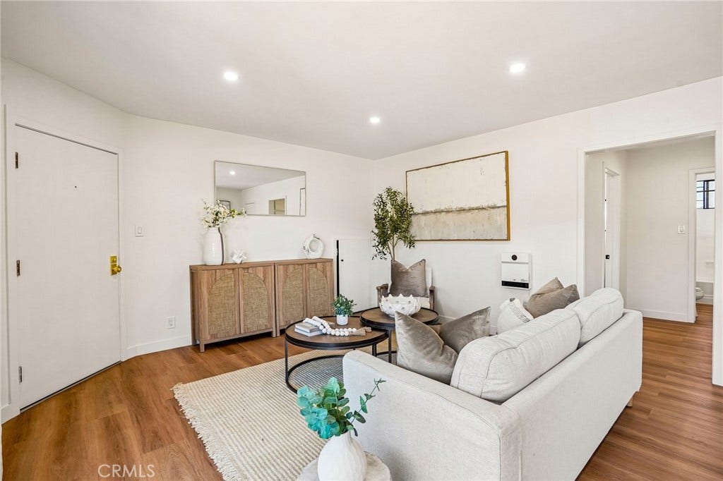 15549 S Budlong Lane, #7, Gardena, CA 90247 15549 S Budlong Lane, #7, Gardena, CA 90247