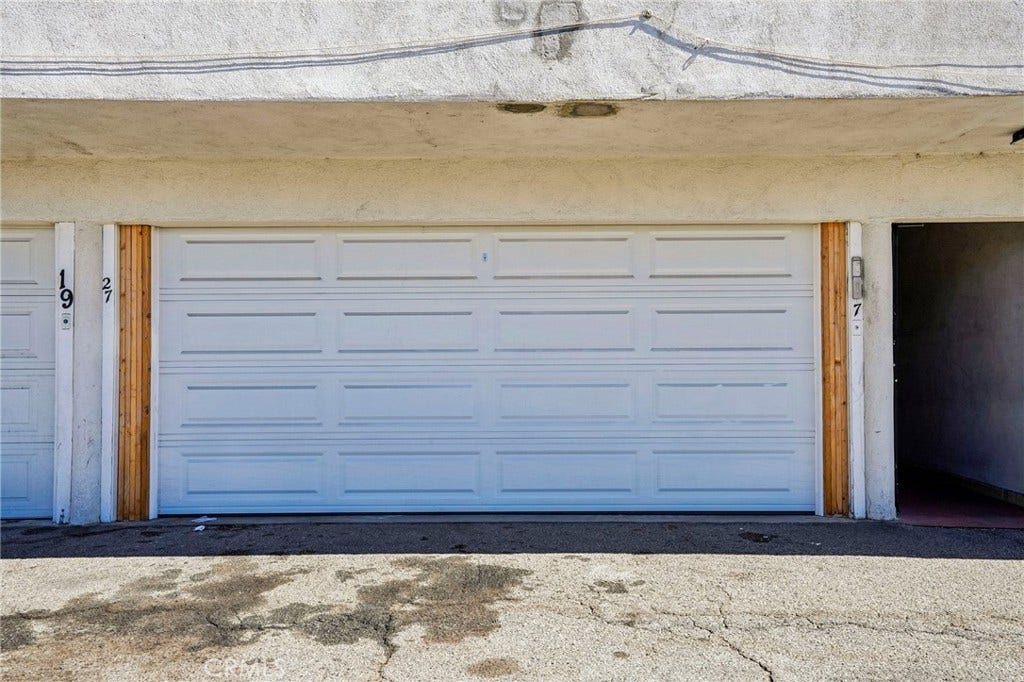 15549 S Budlong Lane, #7, Gardena, CA 90247 15549 S Budlong Lane, #7, Gardena, CA 90247