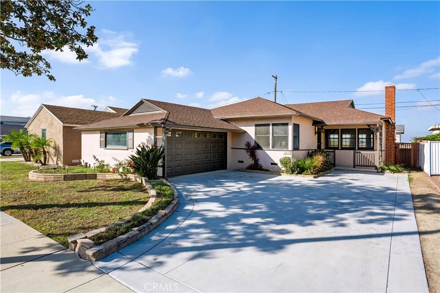 Property photo for 11619 Tarron Avenue, Hawthorne, CA