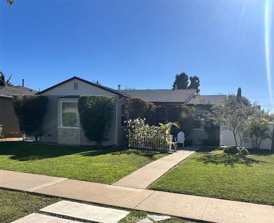 Property photo for 11113 Haas, Los Angeles, CA