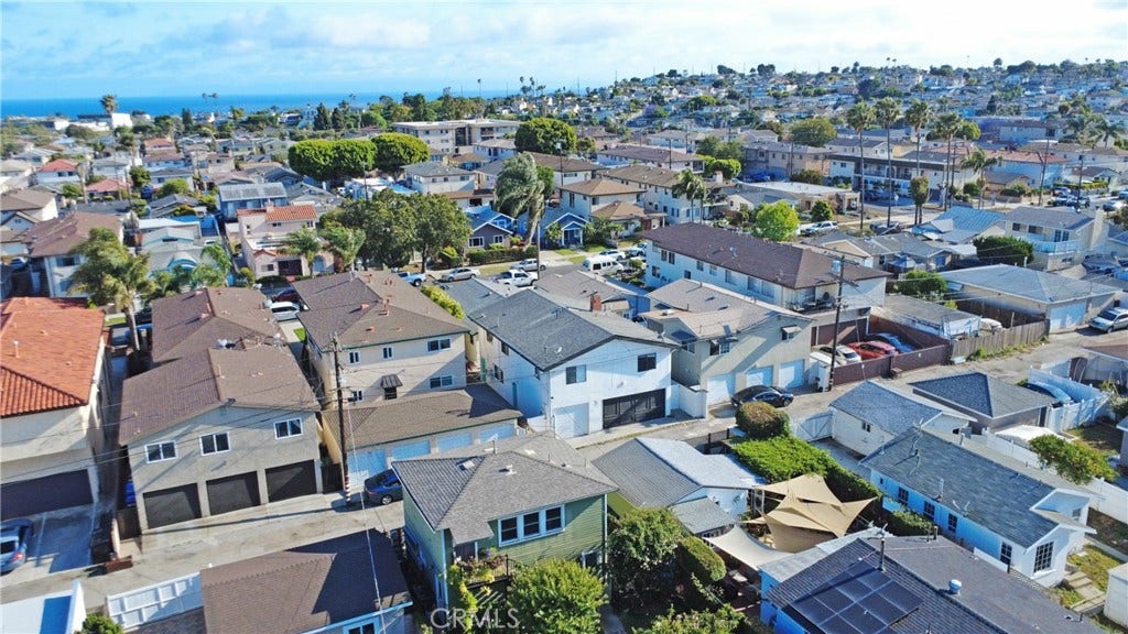 1054 W 23rd Street, San Pedro, CA 90731 1054 W 23rd Street, San Pedro, CA 90731