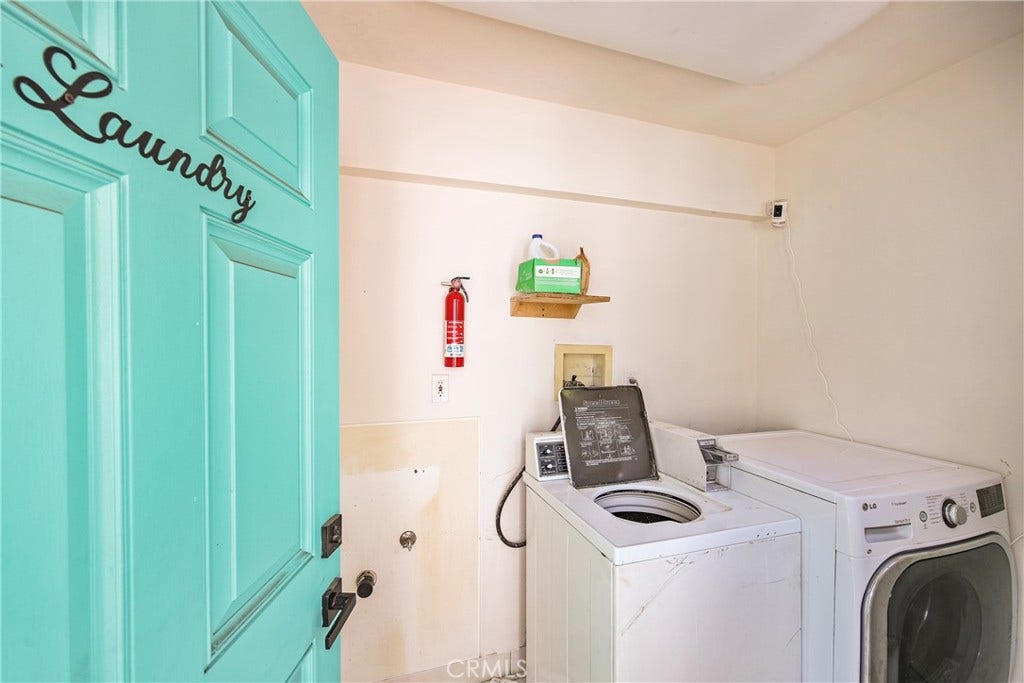 1054 W 23rd Street, San Pedro, CA 90731 1054 W 23rd Street, San Pedro, CA 90731