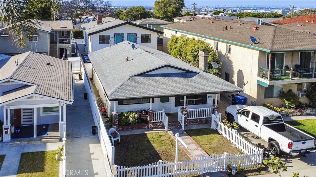 1054 W 23rd Street, San Pedro, CA 90731 1054 W 23rd Street, San Pedro, CA 90731