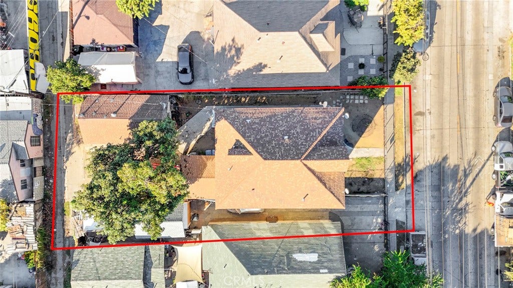 626 E 51st, Los Angeles, CA 90011 626 E 51st, Los Angeles, CA 90011