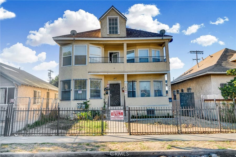 Property photo for 626 E 51st, Los Angeles, CA