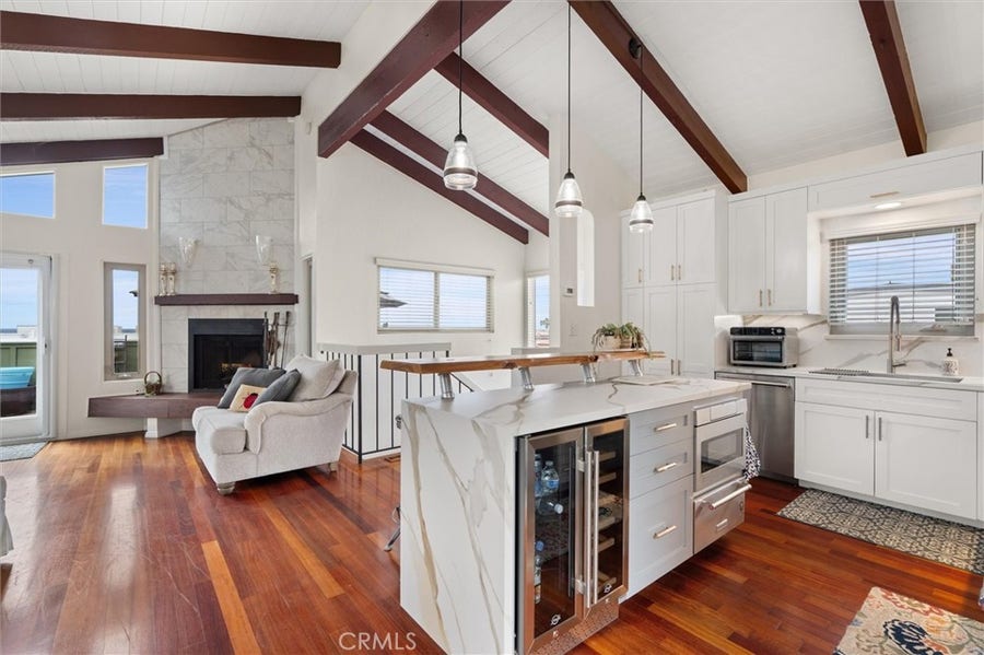 Property photo for 412 Manhattan Avenue, Hermosa Beach, CA