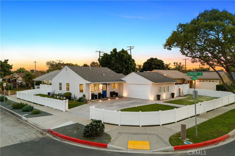 Property photo for 14709 Bodger Avenue, Hawthorne, CA