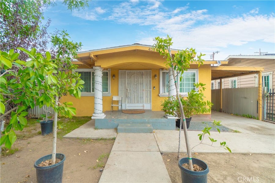 Property photo for 435 W 91st Place, Los Angeles, CA
