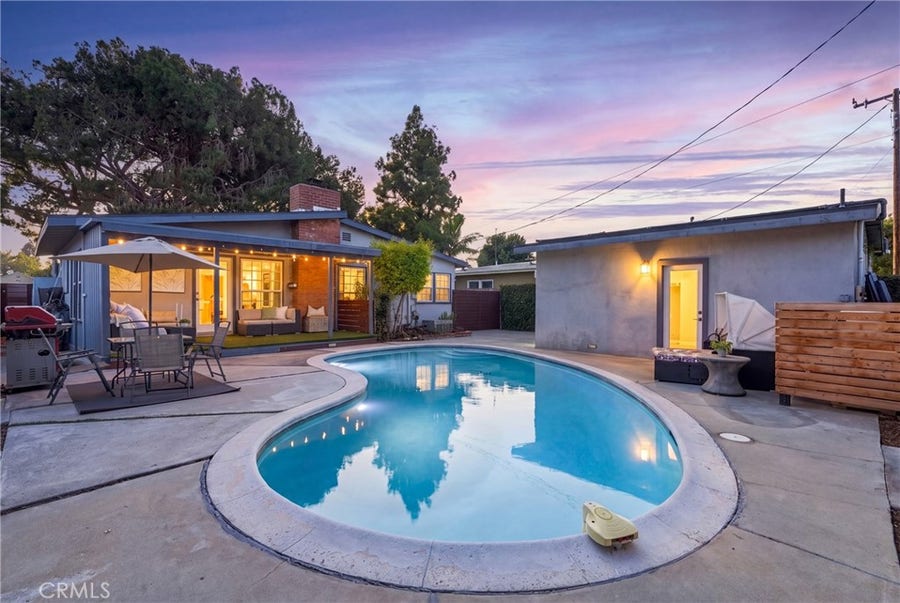 Property photo for 3440 Canehill Avenue, Long Beach, CA