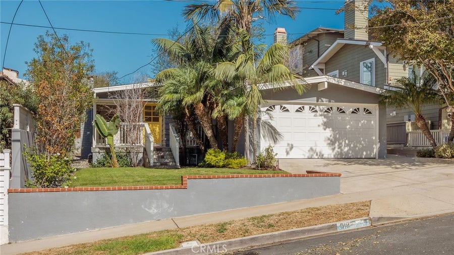 Property photo for 519 14th, Manhattan Beach, CA