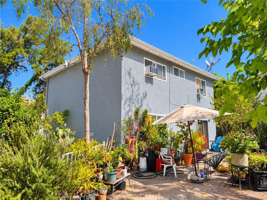 Property photo for 375 Leslie, Los Angeles, CA