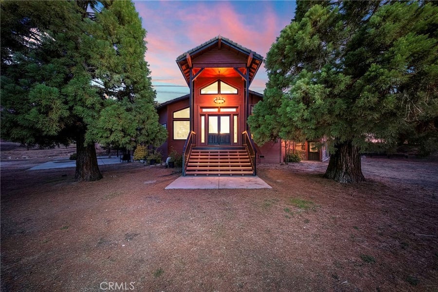 Property photo for 24320 Silver Creek, Tehachapi, CA