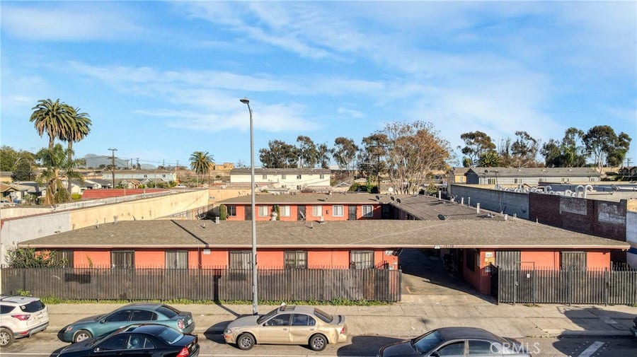 Property photo for 10108 S Figueroa Street, Los Angeles, CA