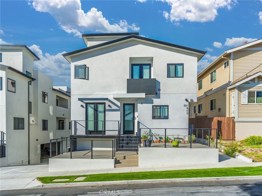 Property photo for 301 W Palm Avenue, #C, El Segundo, CA