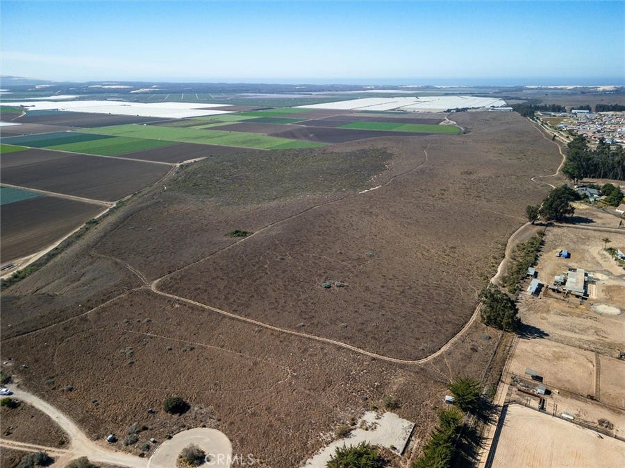 Property photo for 1520 Highway 1, Nipomo, CA