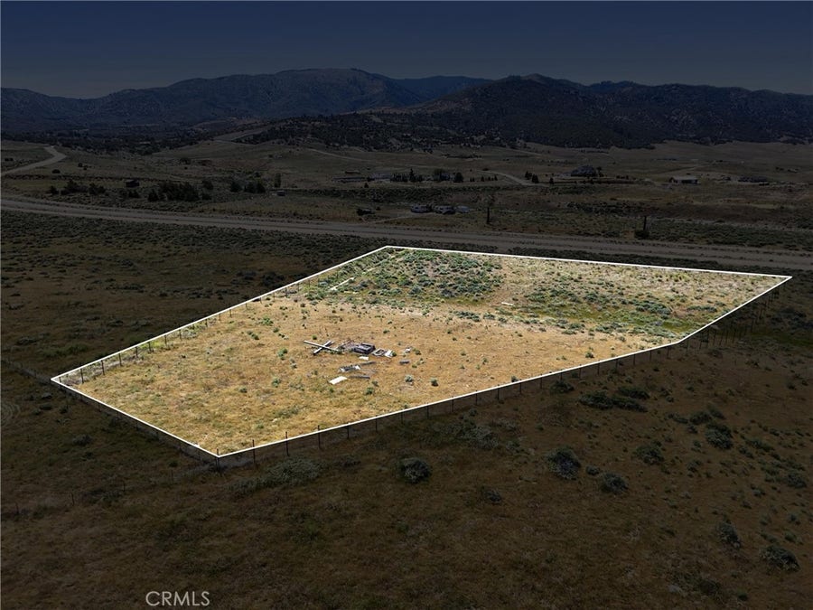 Property photo for 0 Summers Dr, Tehachapi, CA