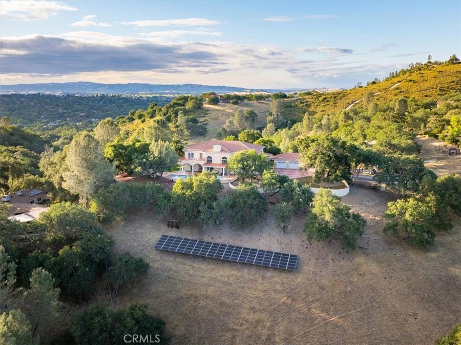 Property photo for 5255 Escarpa Ave, Atascadero, CA