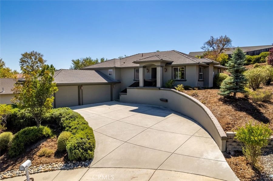 Property photo for 419 Peachtree Court, Paso Robles, CA