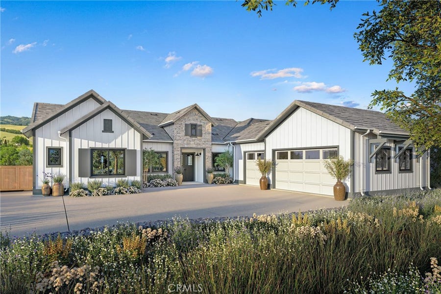 Property photo for 965 Lucero Lane, Templeton, CA