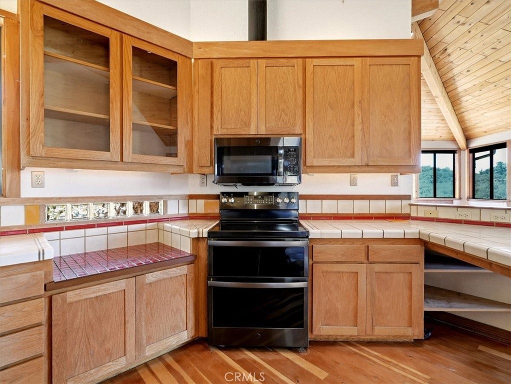 456 Squire Canyon Road, San Luis Obispo, CA 93401 456 Squire Canyon Road, San Luis Obispo, CA 93401