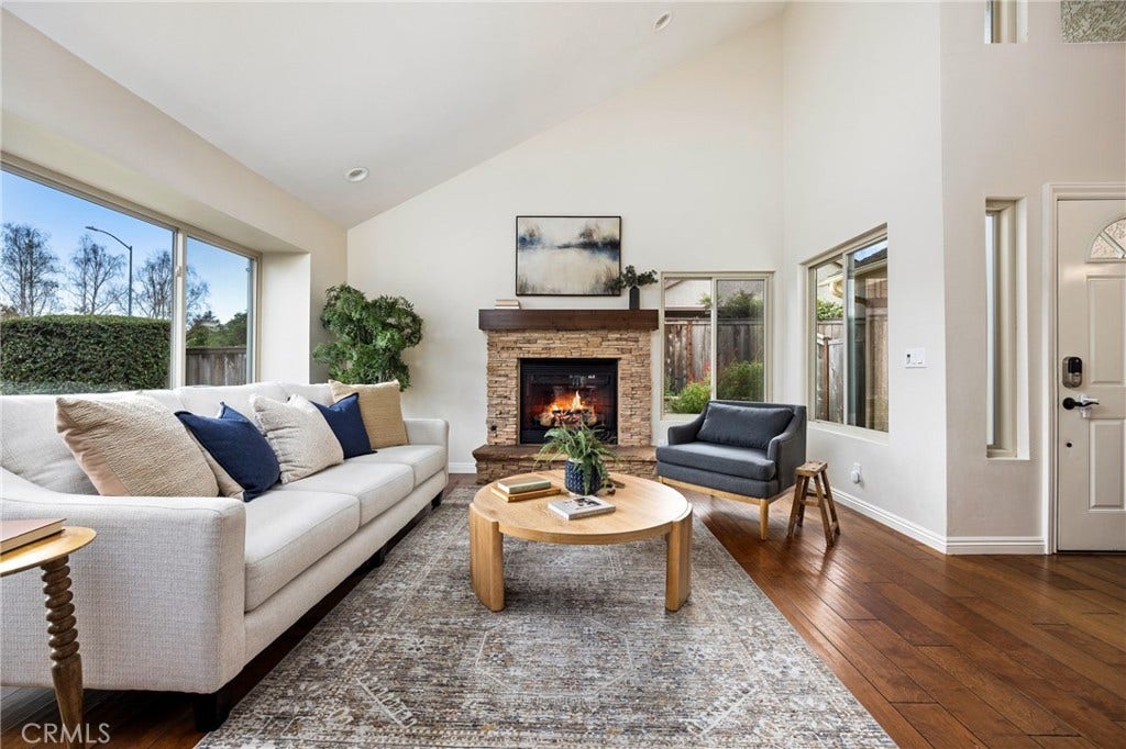 833 Escuela Court, San Luis Obispo, CA 93405 833 Escuela Court, San Luis Obispo, CA 93405