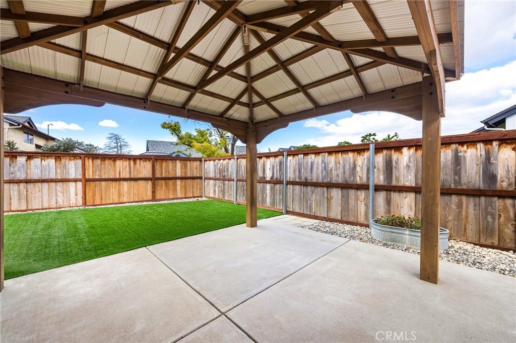 833 Escuela Court, San Luis Obispo, CA 93405 833 Escuela Court, San Luis Obispo, CA 93405