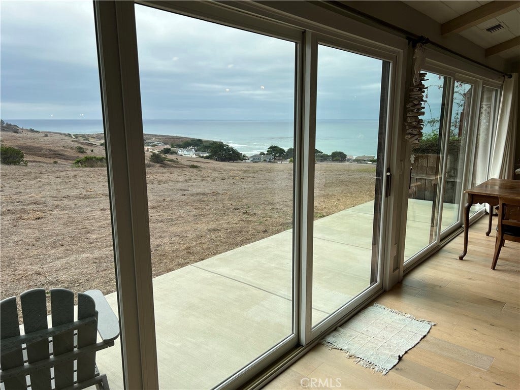 526 Huntington Road, Cambria, CA 93428 526 Huntington Road, Cambria, CA 93428