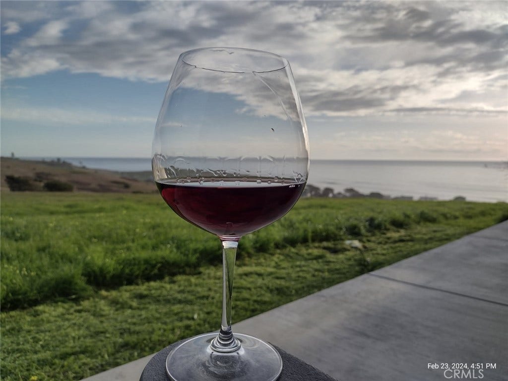 526 Huntington Road, Cambria, CA 93428 526 Huntington Road, Cambria, CA 93428