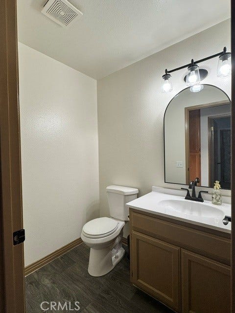 4907 Longhorn Ln., Paso Robles, CA 93446 1/2 Bath