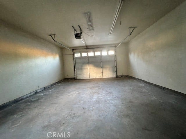 4907 Longhorn Ln., Paso Robles, CA 93446 2-car garage