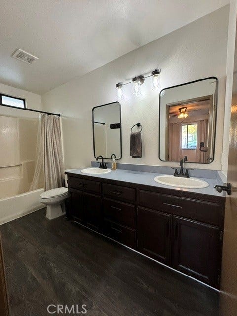 4907 Longhorn Ln., Paso Robles, CA 93446 Master bathroom