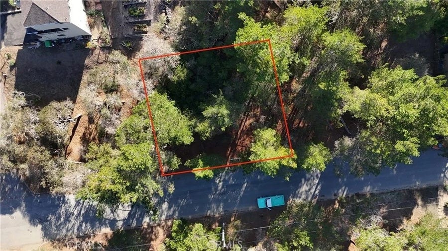 Property photo for 1955 Avon Avenue, Cambria, CA