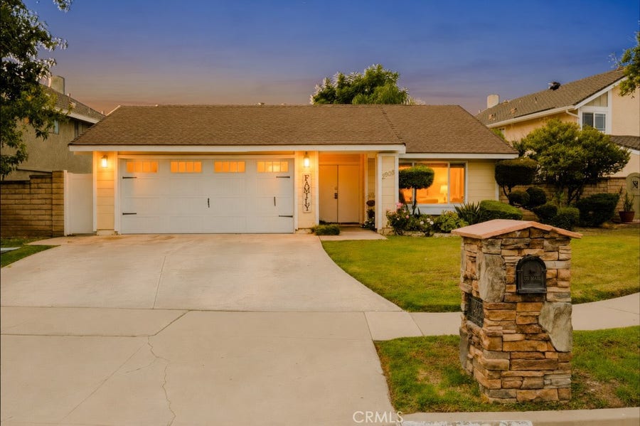 Property photo for 2905 El Paso Ave, Simi Valley, CA