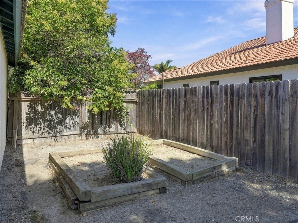 900 Calvert, Lompoc, CA 93436 900 Calvert, Lompoc, CA 93436
