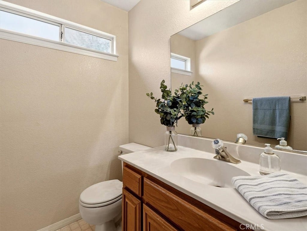 900 Calvert, Lompoc, CA 93436 900 Calvert, Lompoc, CA 93436
