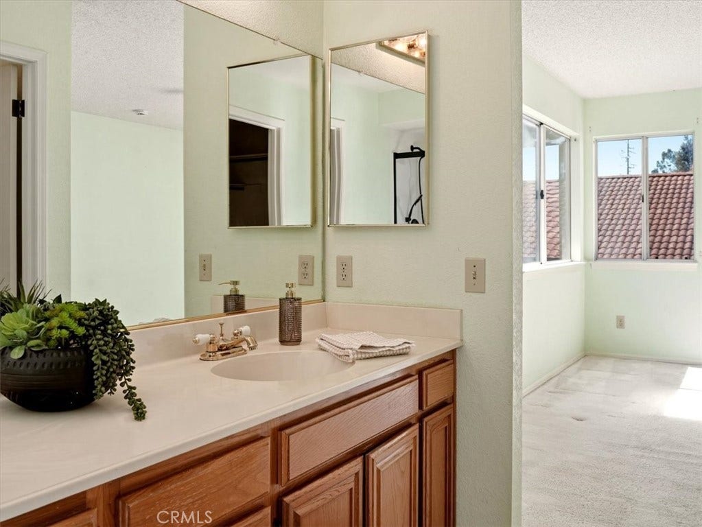 900 Calvert, Lompoc, CA 93436 900 Calvert, Lompoc, CA 93436