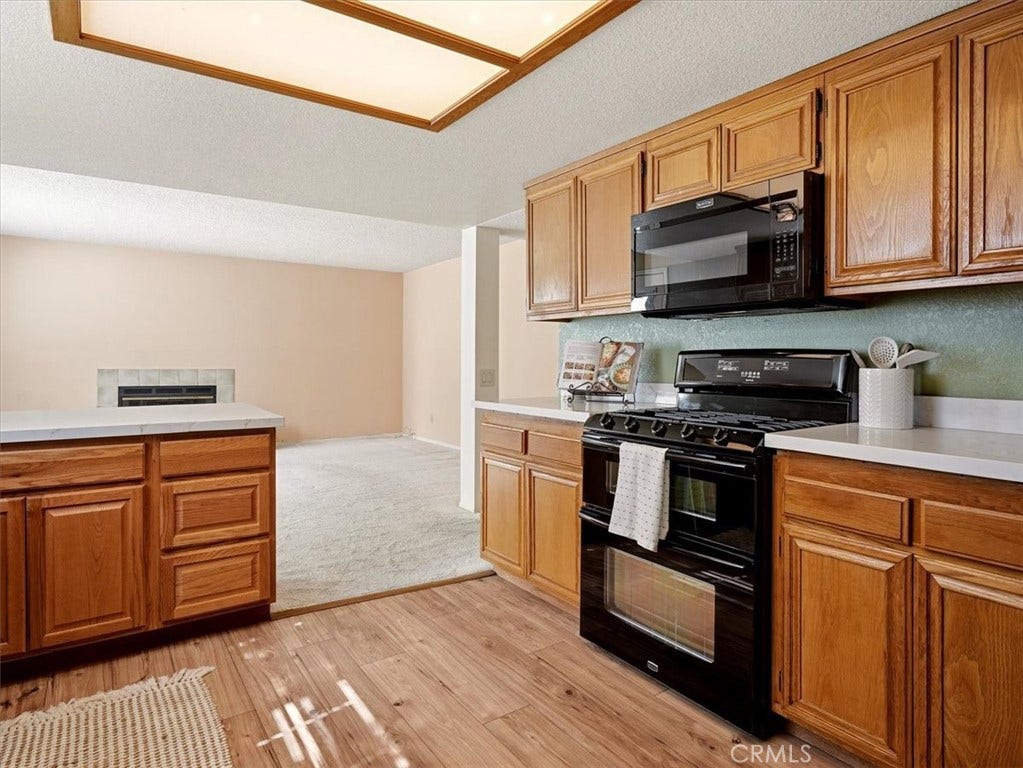 900 Calvert, Lompoc, CA 93436 900 Calvert, Lompoc, CA 93436