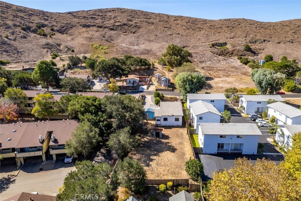 3280 Rockview, San Luis Obispo, CA 93401 3280 Rockview, San Luis Obispo, CA 93401