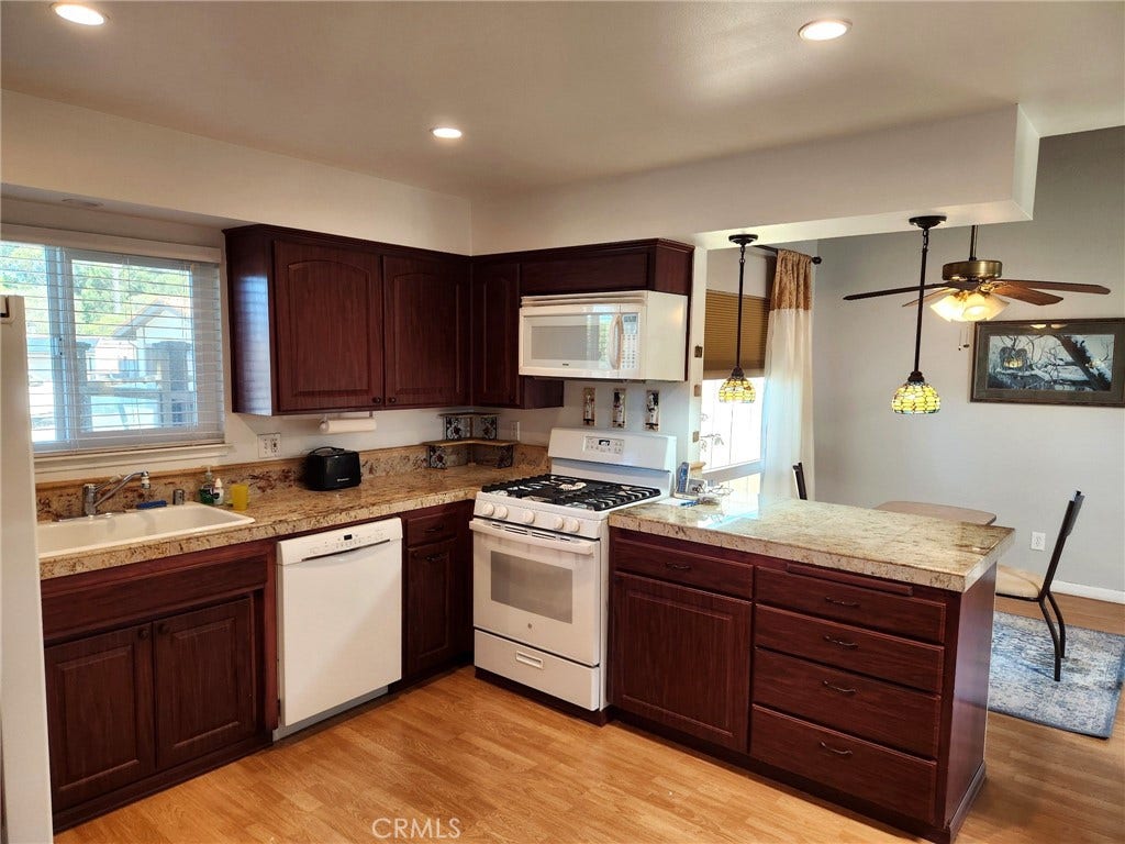 267 Montana, Los Osos, CA 93402 267 Montana, Los Osos, CA 93402