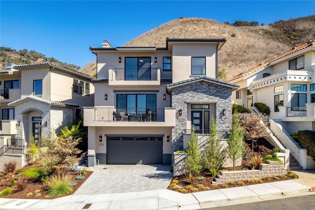 2732 Barcelona, Pismo Beach, CA 93449 2732 Barcelona, Pismo Beach, CA 93449