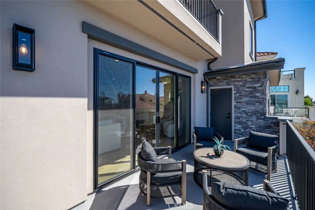 2732 Barcelona, Pismo Beach, CA 93449 2732 Barcelona, Pismo Beach, CA 93449