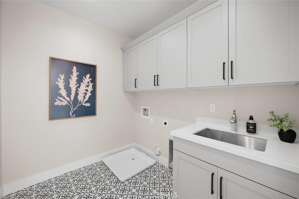 2732 Barcelona, Pismo Beach, CA 93449 2732 Barcelona, Pismo Beach, CA 93449