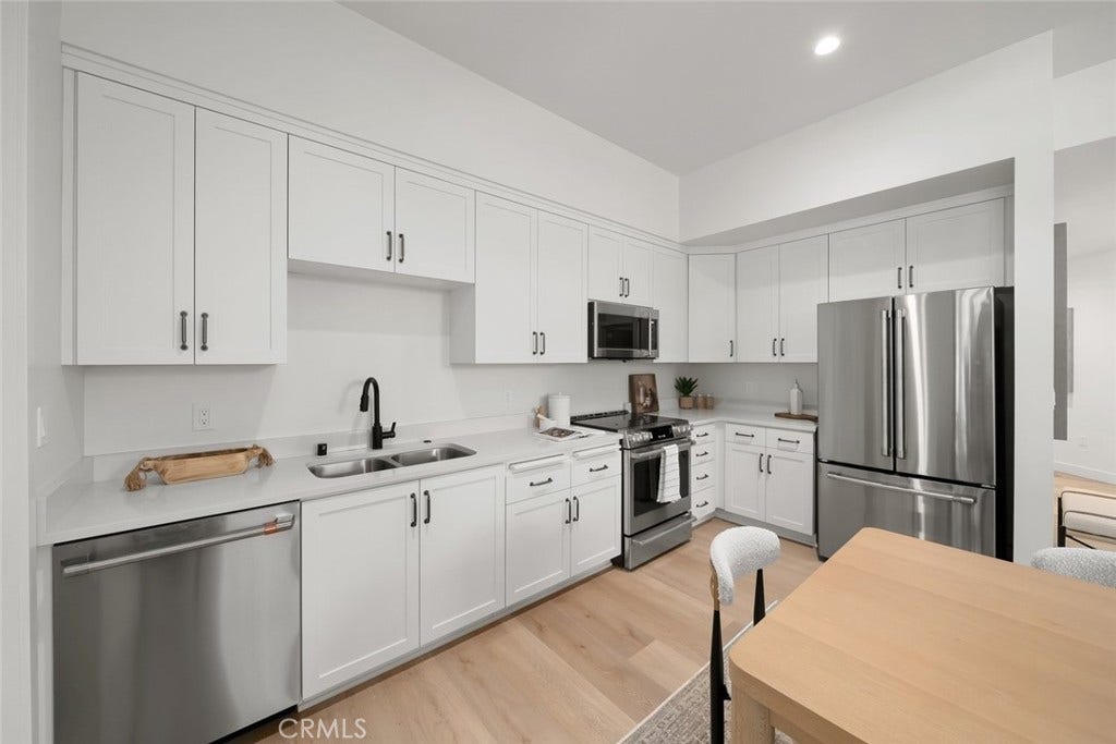 581 Higuera Street, #406, San Luis Obispo, CA 93401 581 Higuera Street, #406, San Luis Obispo, CA 93401