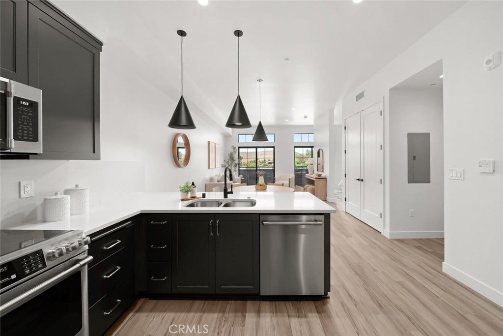 581 Higuera Street, #406, San Luis Obispo, CA 93401 581 Higuera Street, #406, San Luis Obispo, CA 93401