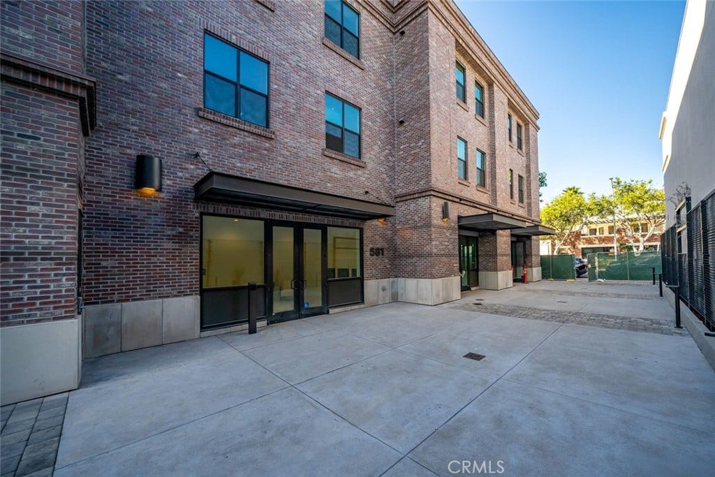 581 Higuera Street, #406, San Luis Obispo, CA 93401 581 Higuera Street, #406, San Luis Obispo, CA 93401