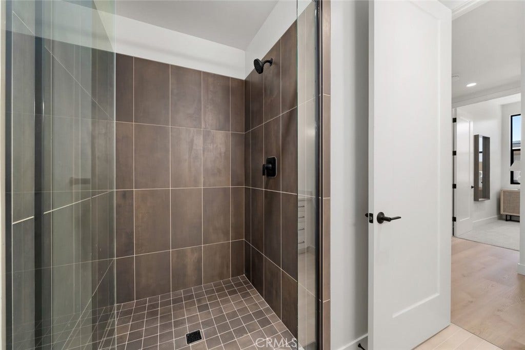 581 Higuera Street, #406, San Luis Obispo, CA 93401 581 Higuera Street, #406, San Luis Obispo, CA 93401